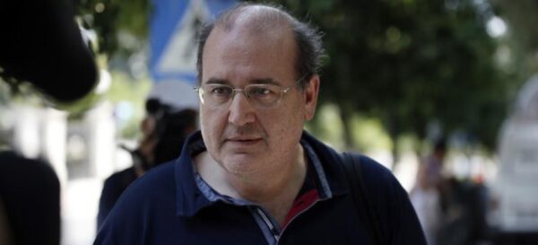 Ν. Φίλης: Νεκρός τόπος για τα παιδιά η Γ Λυκείου