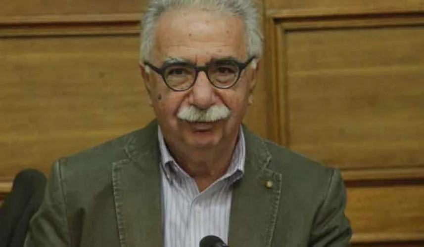 Κώστας Γαβρόγλου: Καθημερινή μάχη με τους θεσμούς για μόνιμους διορισμούς εκπαιδευτικών