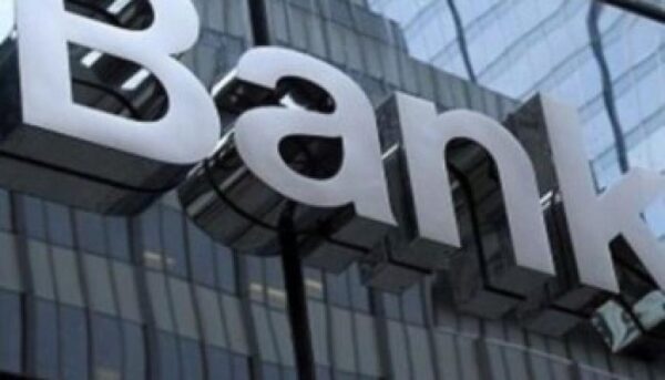 Στον αέρα οι Ελληνες φοιτητές εξωτερικού -Κίνδυνος να χάσουν τη χρονιά τους