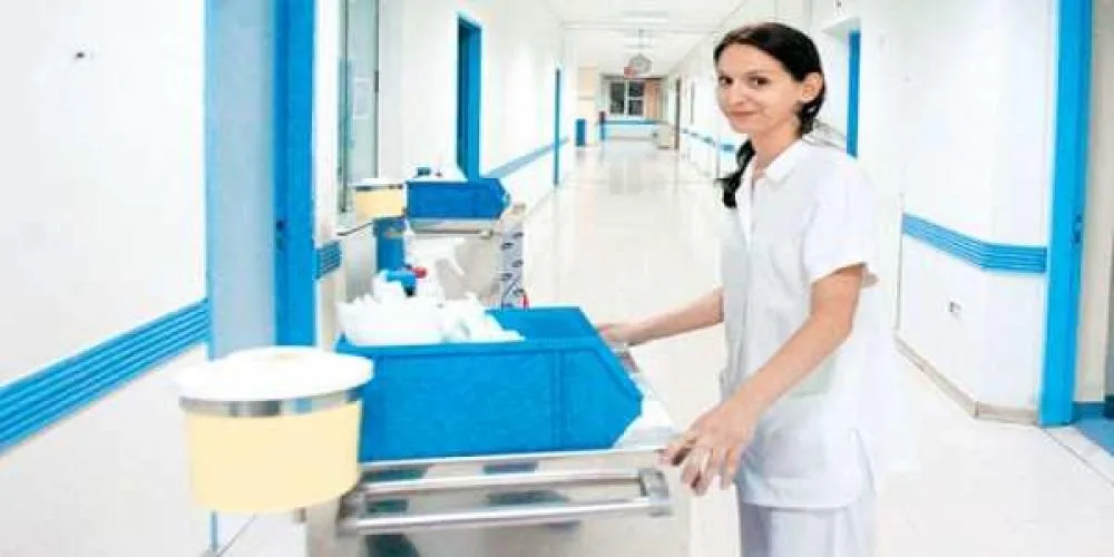 Ξεκινούν οι αιτήσεις για τα δημόσια ΙΕΚ του Υπ Υγείας