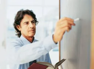 Σχολικές δραστηριότητες – Οι αρμοδιότητες της Γενικής Διεύθυνσης Σπουδών