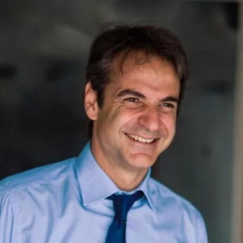 Ελεύθερο σχολείο η πρόταση Μητσοτάκη – Περήφανος για τις καταλήψεις ο Τσίπρας