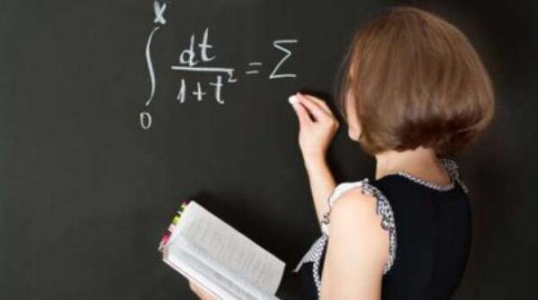 Τί προβλέπει το νέο μισθολόγιο για Αναπληρωτές