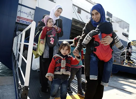 Σχολικές μονάδες μέσα προσφυγικούς καταυλισμούς