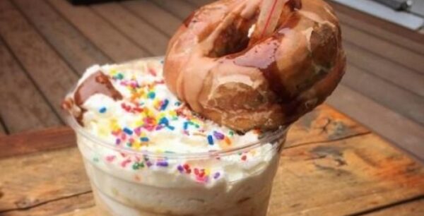 Πεινάς; Δες το viral ρόφημα των Αμερικάνων (Φωτό+Βίντεο)