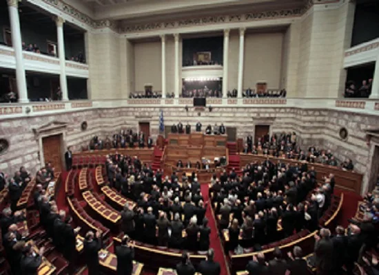 Στην Ολομέλεια της Βουλής το νομοσχέδιο για την Έρευνα