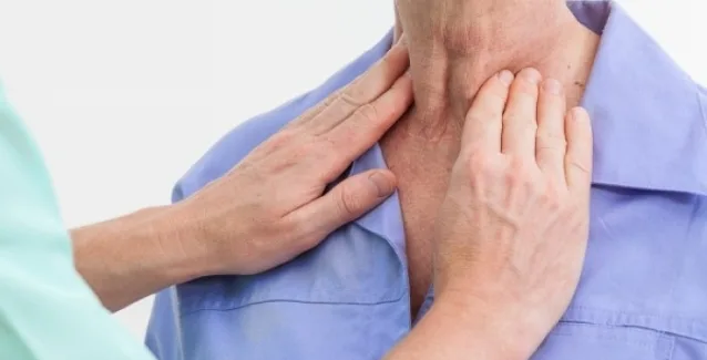 Σημάδια που δείχνουν ότι κάτι δεν πάει καλά με τον θυρεοειδή σας