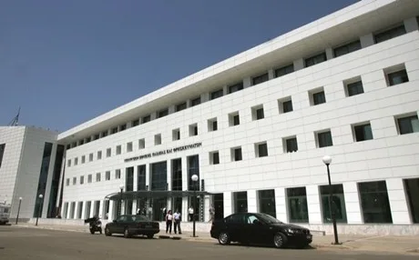 300 μόνιμοι διορισμοί εκπαιδευτικών για το 2014 ;