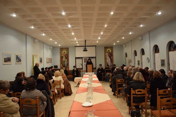 Συνάντηση – ενημέρωση των θεολόγων του Νομού Τρικάλων με την παρουσία του οικείου Μητροπολίτη Τρίκκης Χρυσοστόμου (4-02-2016)