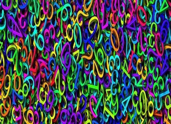 Πόσοι εκπαιδευτικοί είναι σε δήμοσια και ιδιωτική εκπαίδευση