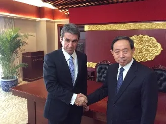 02-12-14 Συνάντηση Υπουργού Παιδείας και Θρησκευμάτων, Ανδρέα Λοβέρδου με Υπουργό Παιδείας Λ.Δ. Κίνας YUAN Guiren στο Πεκίνο