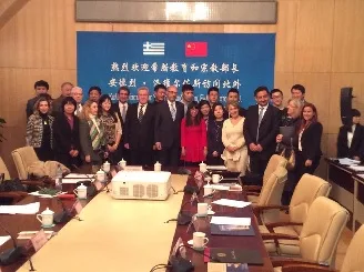 03-12-14 Επίσκεψη του Υπουργού Παιδείας και Θρησκευμάτων, Ανδρέα Λοβέρδου σε δύο Πανεπιστήμια και ένα δημοτικό σχολείο στο …