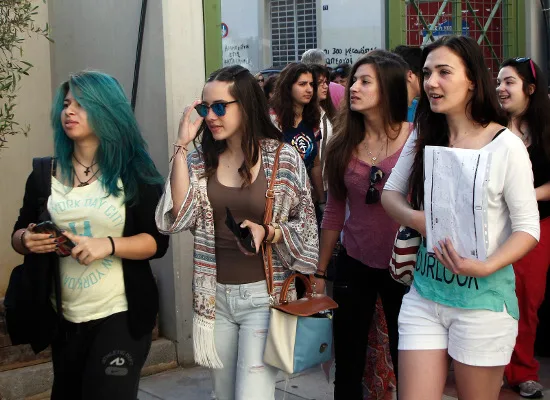 Τα θέματα στο ελεύθερο σχέδιο