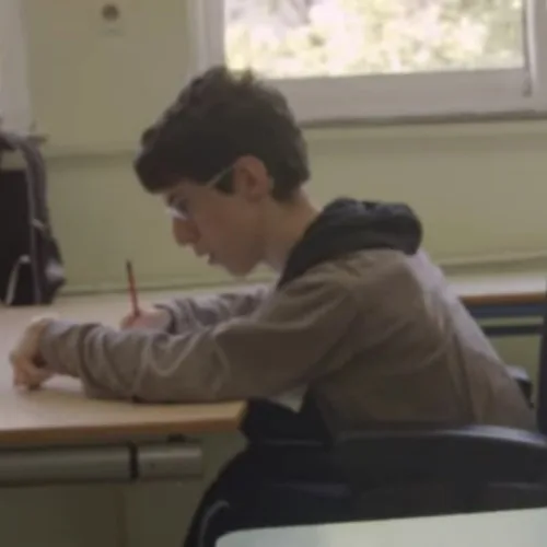 “Όταν βλέπω τα μάτια σου” – Συγκινητικό video