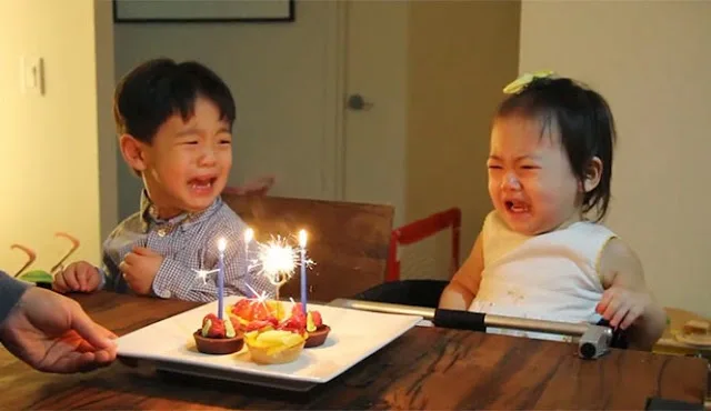 16 παιδιά με καταστροφικά γενέθλια (Video)