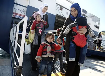 Αναλυτικές πληροφορίες για την εκπαίδευση των προσφύγων σε γραπτή απάντηση στη Βουλή του Υπουργού Παιδείας