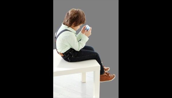 Mην καμπουριάζεις, παιδί μου!