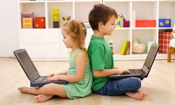 Είναι το παιδί σας εθισμένο στο διαδίκτυο; Δείτε τα συμπτώματα του εθισμού!