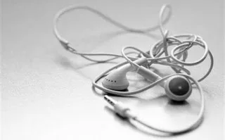 Βαρέθηκες τα μπερδεμένα καλώδια; Δες πως δεν θα ξανά συμβεί αυτό!