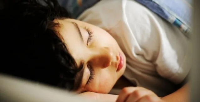 Παιδί που ροχαλίζει: Γιατί πρέπει να σας ανησυχεί