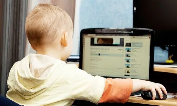 Δείτε τις αρνητικές επιπτώσεις των social media στα παιδιά !