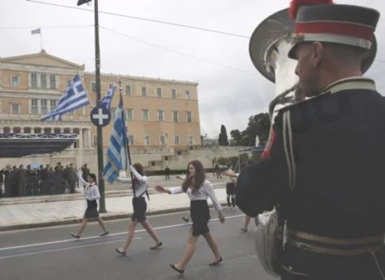 Ολοκληρώθηκε η μαθητική παρέλαση στην Αθήνα