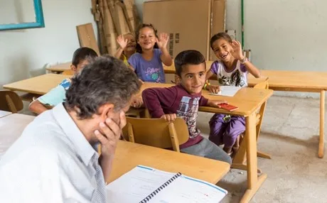 Νηπιαγωγεία στα hot spots και ειδικές τάξεις υποδοχής στα σχολεία