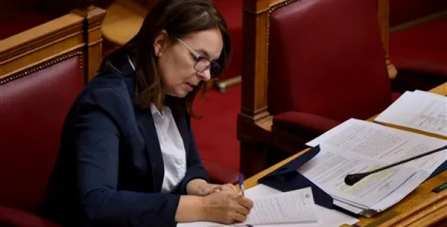 Παράταση καταβολής οφειλών σε πληγείσες περιοχές Κορινθίας και Λέσβου