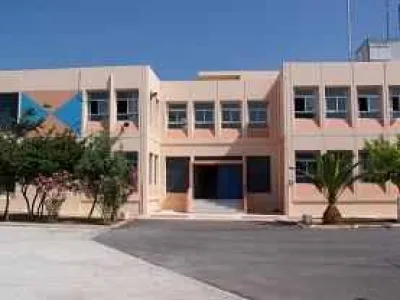 Στα σχολεία του μνημονίου και της βίας