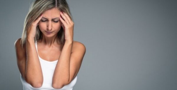 Eξι τρόποι για να διώξετε τον πονοκέφαλο