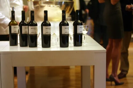 ΦΠΑ στην Παιδεία: Φόρος στο κρασί 30 λεπτά στο μπουκάλι!