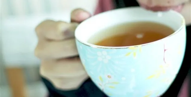 Το τσάι διατηρεί τα οστά υγιή και προλαμβάνει τα κατάγματα