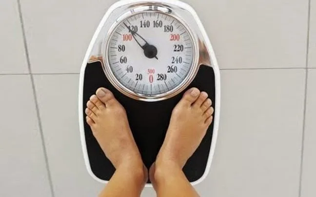 Όσο μεγαλώνουμε τόσο πιο εύκολα παχαίνουμε… Γιατί ;;