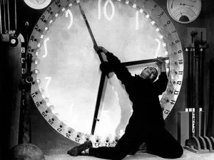 Τα ρολόγια δείχνουν μεσαίωνα