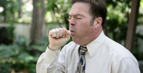 Γιατί βήχουμε όταν είμαστε στην εργασία μας;