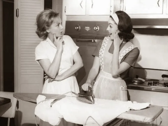 Δεν προλαβαίνεις να σιδερώσεις τα ρούχα σου; Να τι μπορείς να κάνεις!