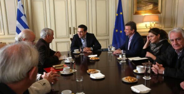 Όσα είπαν στη συνάντησή τους Τσίπρας-συνταξιούχοι