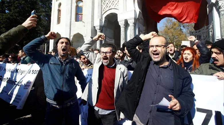 Τουρκία: Ξεσηκώνονται οι εκπαιδευτικοί κατά του φασίστα Ερντογάν