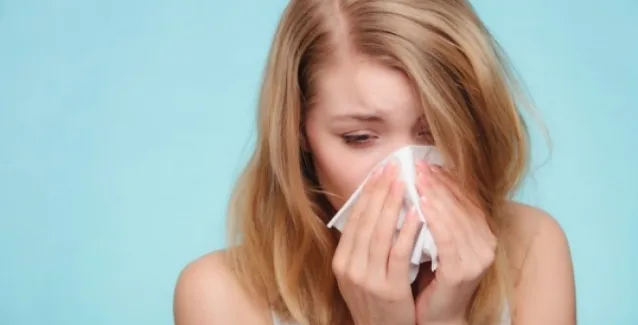 Aυτό είναι το μυρωδικό που μας προστατεύει από το κρυολόγημα