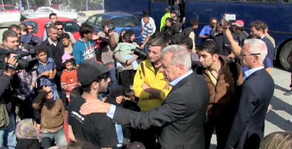 Στη Λέσβο αύριο Αβραμόπουλος και Μουζάλας