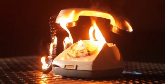 Σε «κλέβουν» μέσω …τηλεφώνου; Δες τι μπορείς να κάνεις