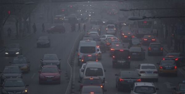 Η ατμοσφαιρική ρύπανση αυξάνει τον κίνδυνο υπέρτασης