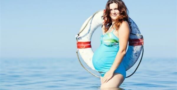 Επιτρέπεται στην εγκυμοσύνη το μπάνιο στην θάλασσά;