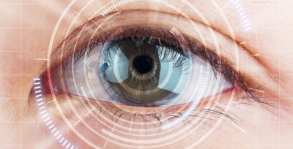 «Οφθαλμικό εγκεφαλικό»: Ποια είναι τα συμπτώματα, ποιοι κινδυνεύουν περισσότερο