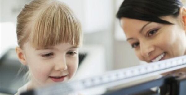 Λάθος αντίληψη για το βάρος του παιδιού τους έχουν οι γονείς