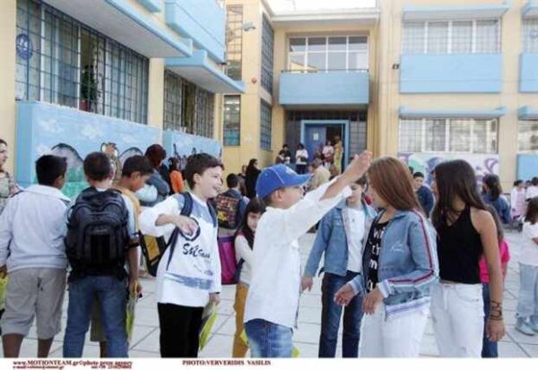 Το ημερολόγιο μιας εν δυνάμει άνεργης – Μέρος Β, Γ