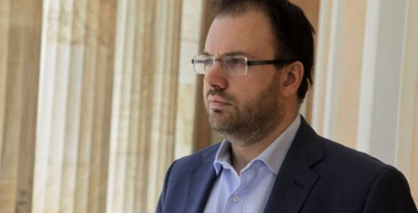 Θεοχαρόπουλος: Δεν υπάρχει αμφιβολία ότι αυτή η κυβέρνηση ΣΥΡΙΖΑ-ΑΝΕΛ πρέπει να φύγει