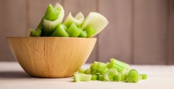 Αυτό το λαχανικό «καίει» διπλάσιες θερμίδες απ' όσες δίνει!