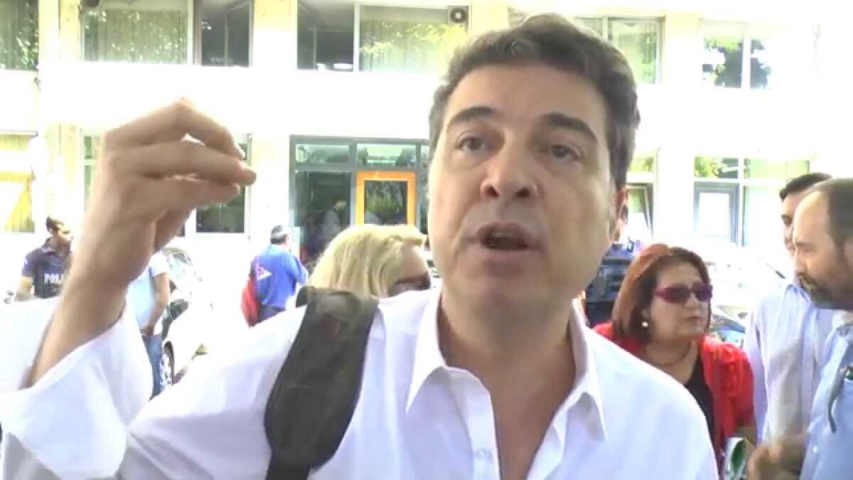 ΠΣΚΙΚΞΓ Κατάθεση 19.000 υπογραφών διαμαρτυρίας για το ΦΠΑ στην Παιδεία