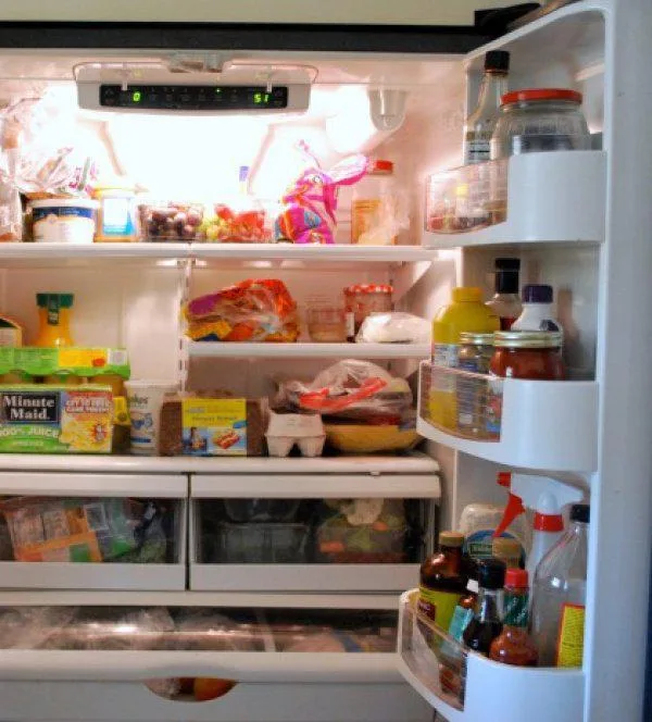 SUPER κόλπο για να μην μουχλιάζουν τα φρούτα στο ψυγείο!